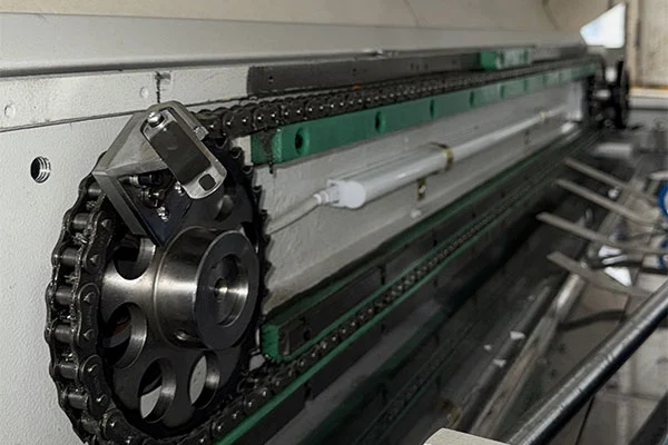 Kuinka Full-Servo-tekniikka rikkoo silkkipainon rajoja?